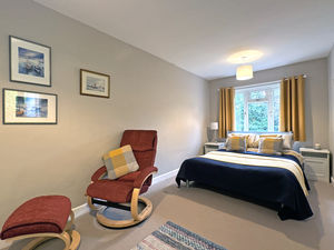 Photo 14- click for photo gallery